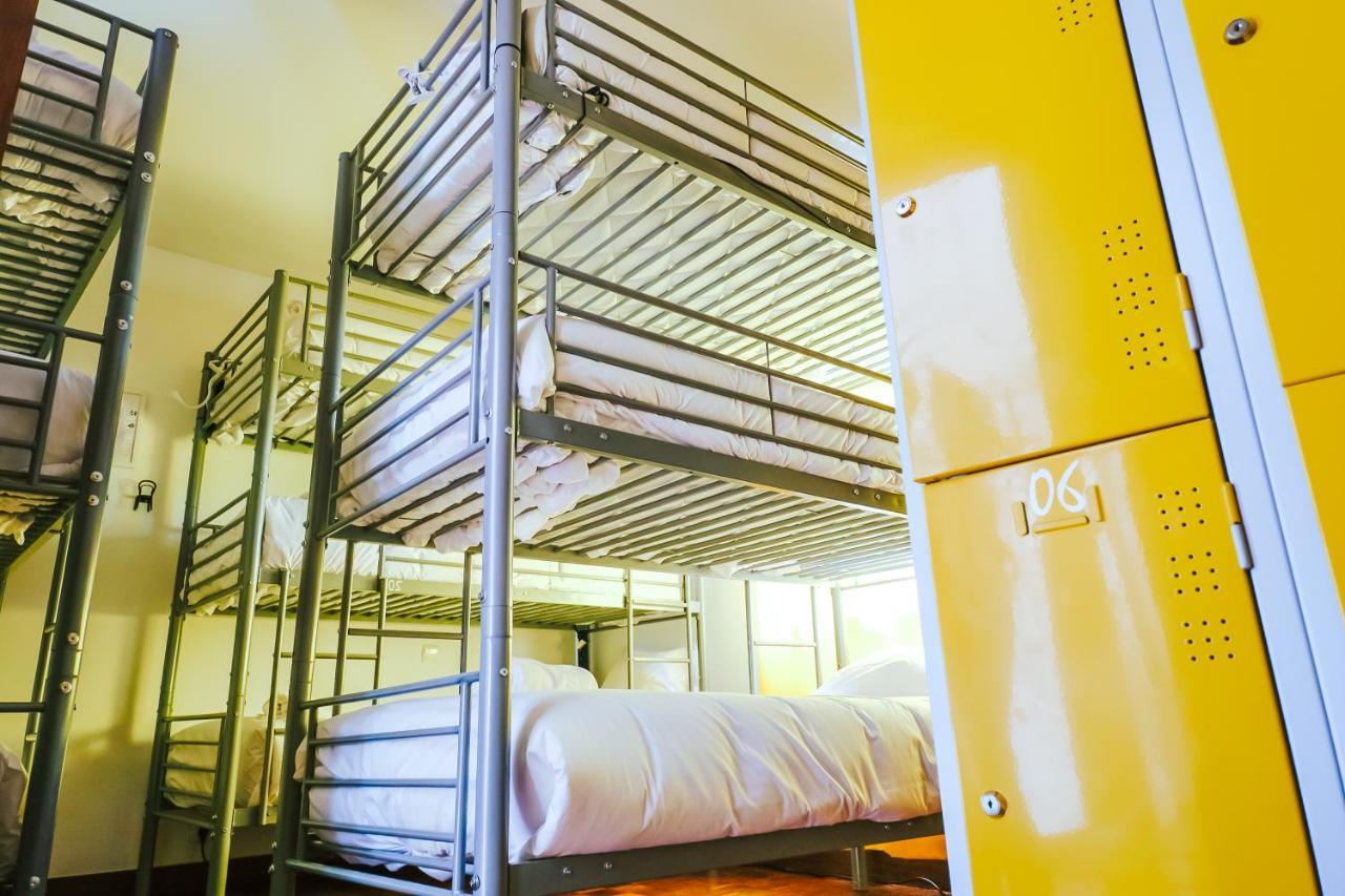 Help Yourself Hostels - Restelo Lisboa 外观 照片