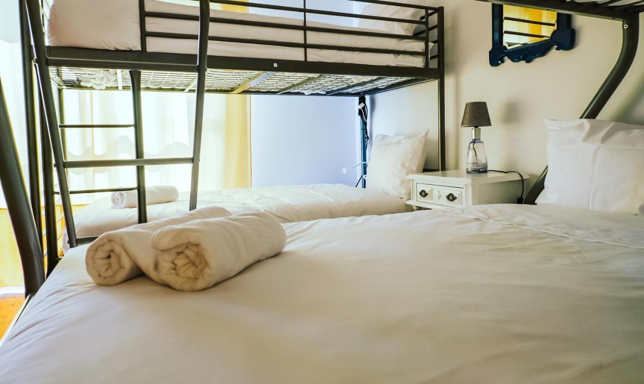 Help Yourself Hostels - Restelo Lisboa 外观 照片