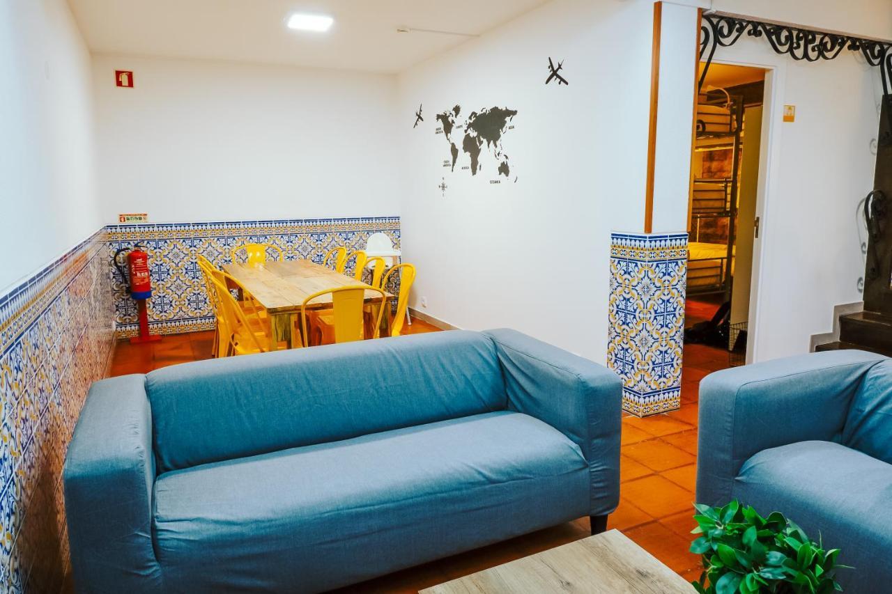 Help Yourself Hostels - Restelo Lisboa 外观 照片