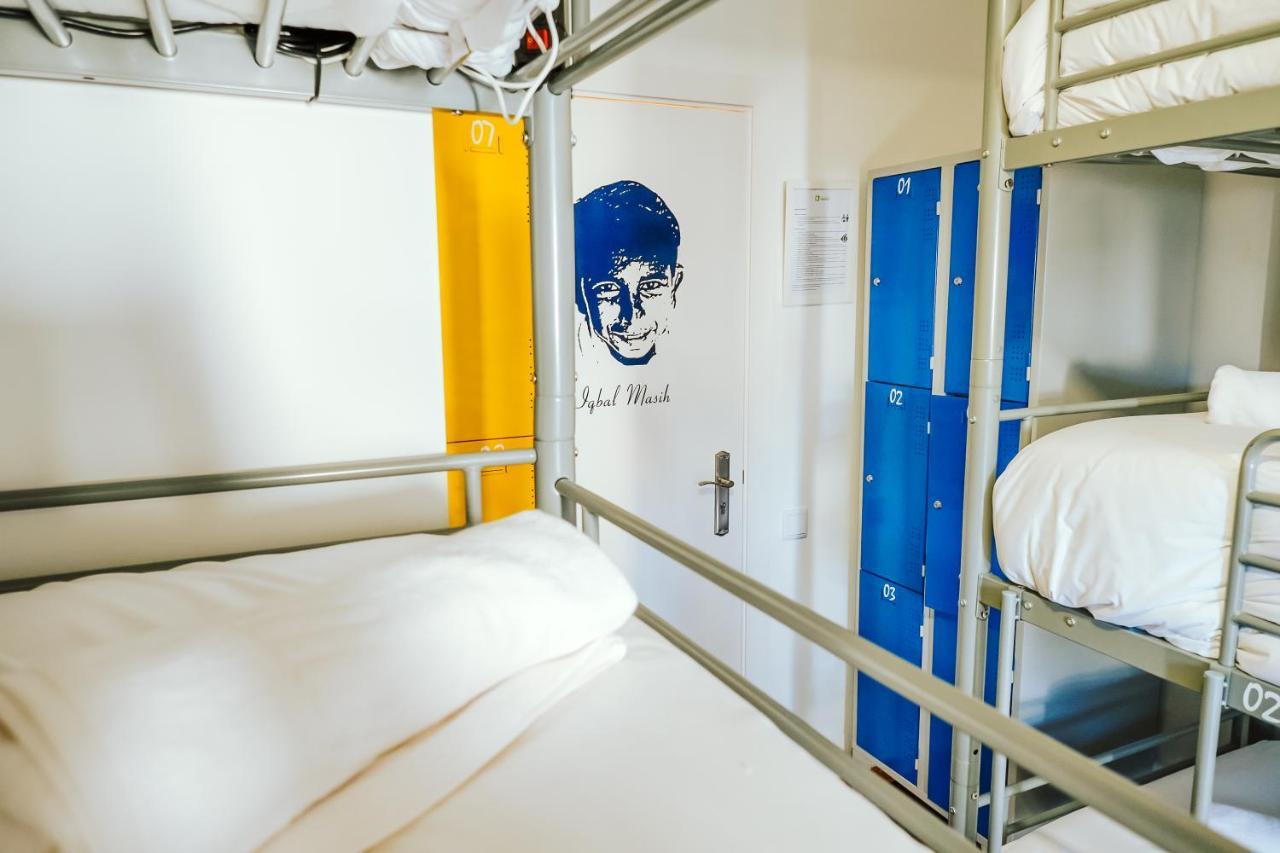 Help Yourself Hostels - Restelo Lisboa 外观 照片